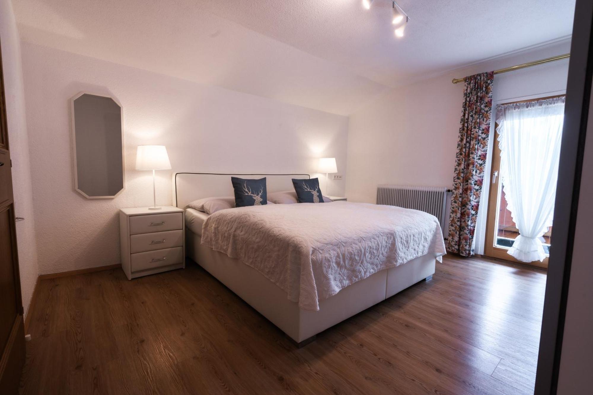 Ferienhaus Erika Seefeld in Tirol Exteriör bild