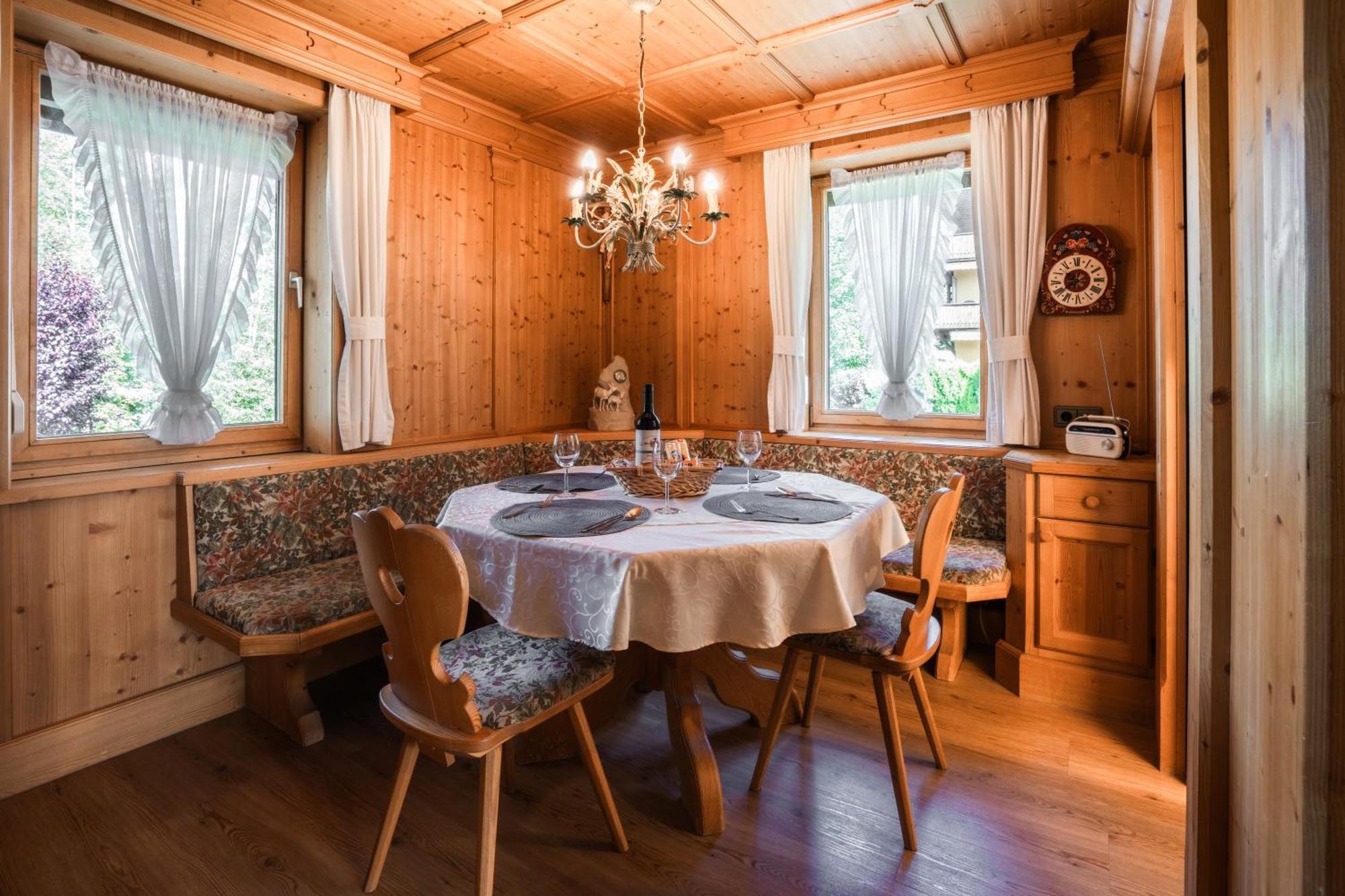 Ferienhaus Erika Seefeld in Tirol Exteriör bild